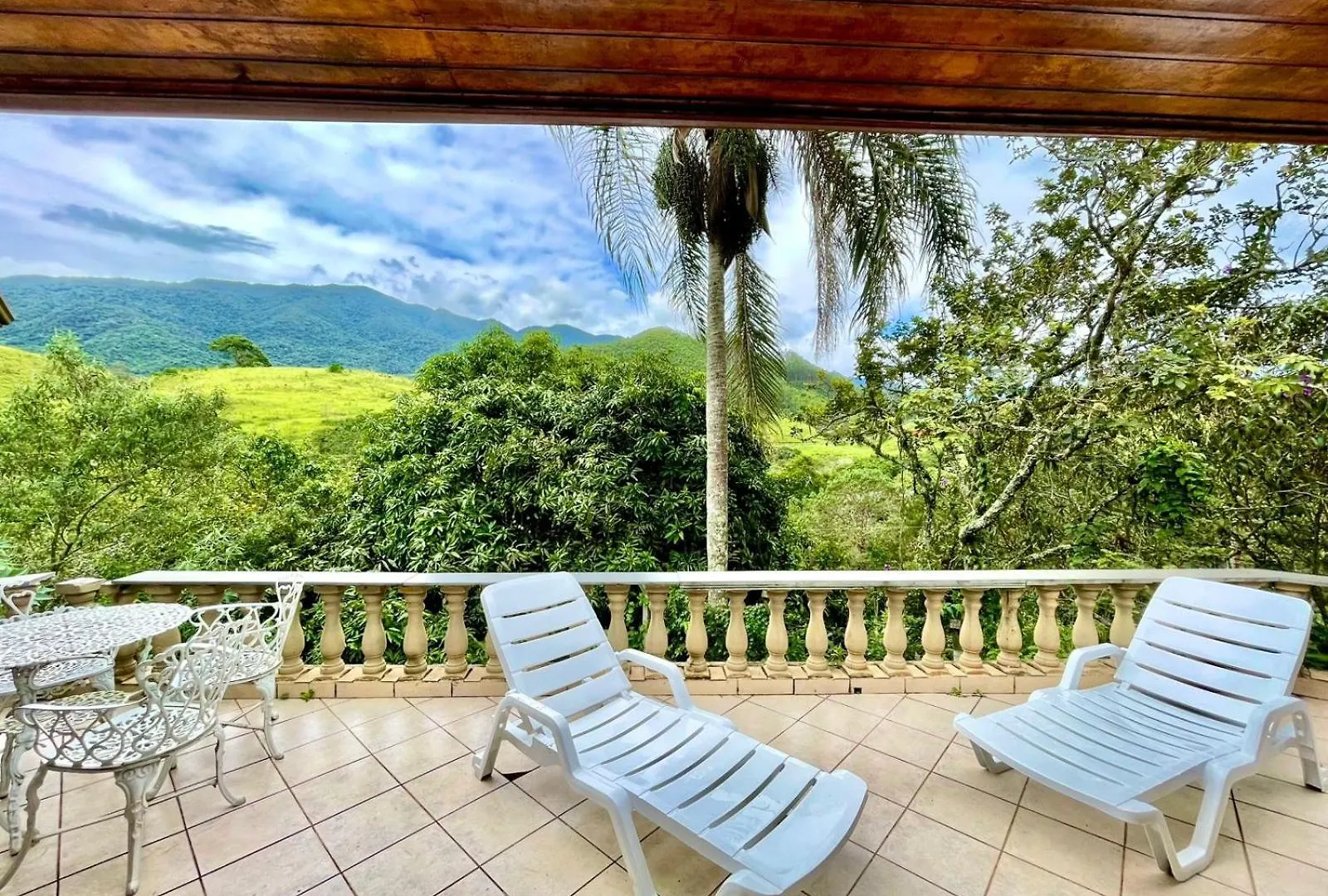 Vakantiehuis Sitio Piscina Pertinho De Campos Do Jordao 25 Min Villa Brazilië